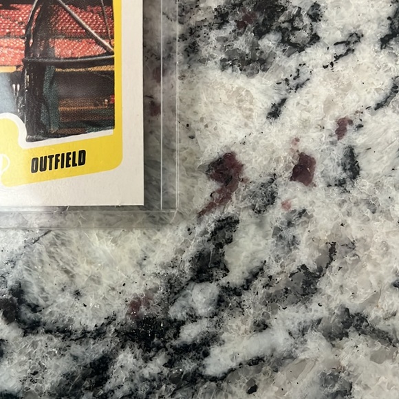 1990 Ultra Rare Fleer Ken Griffey Jr. baseball card in Near MINT condition. - Picture 6 of 6